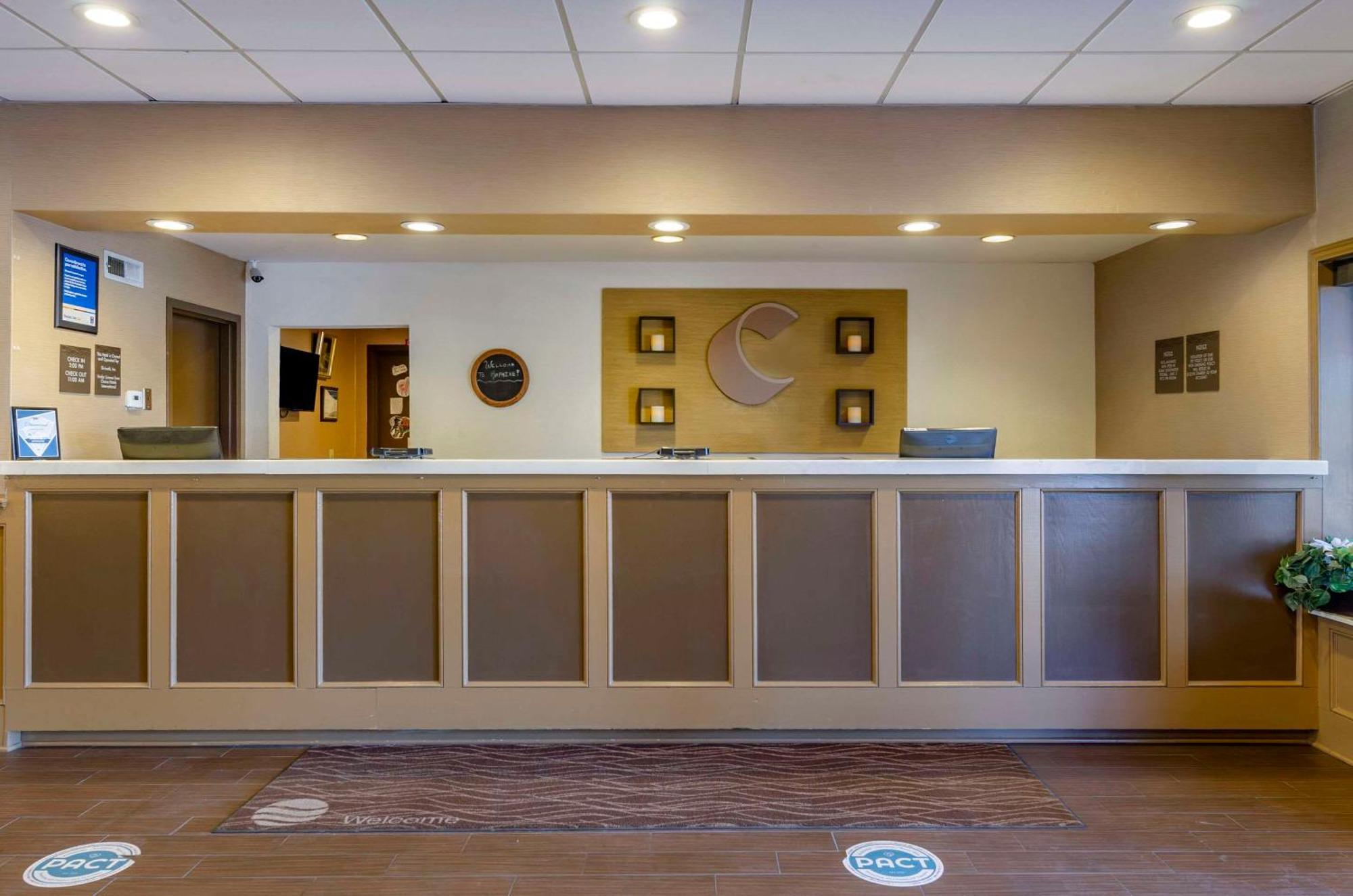 Comfort Inn&Suites Raphine - Lexington near I-81&I-64 Extérieur photo