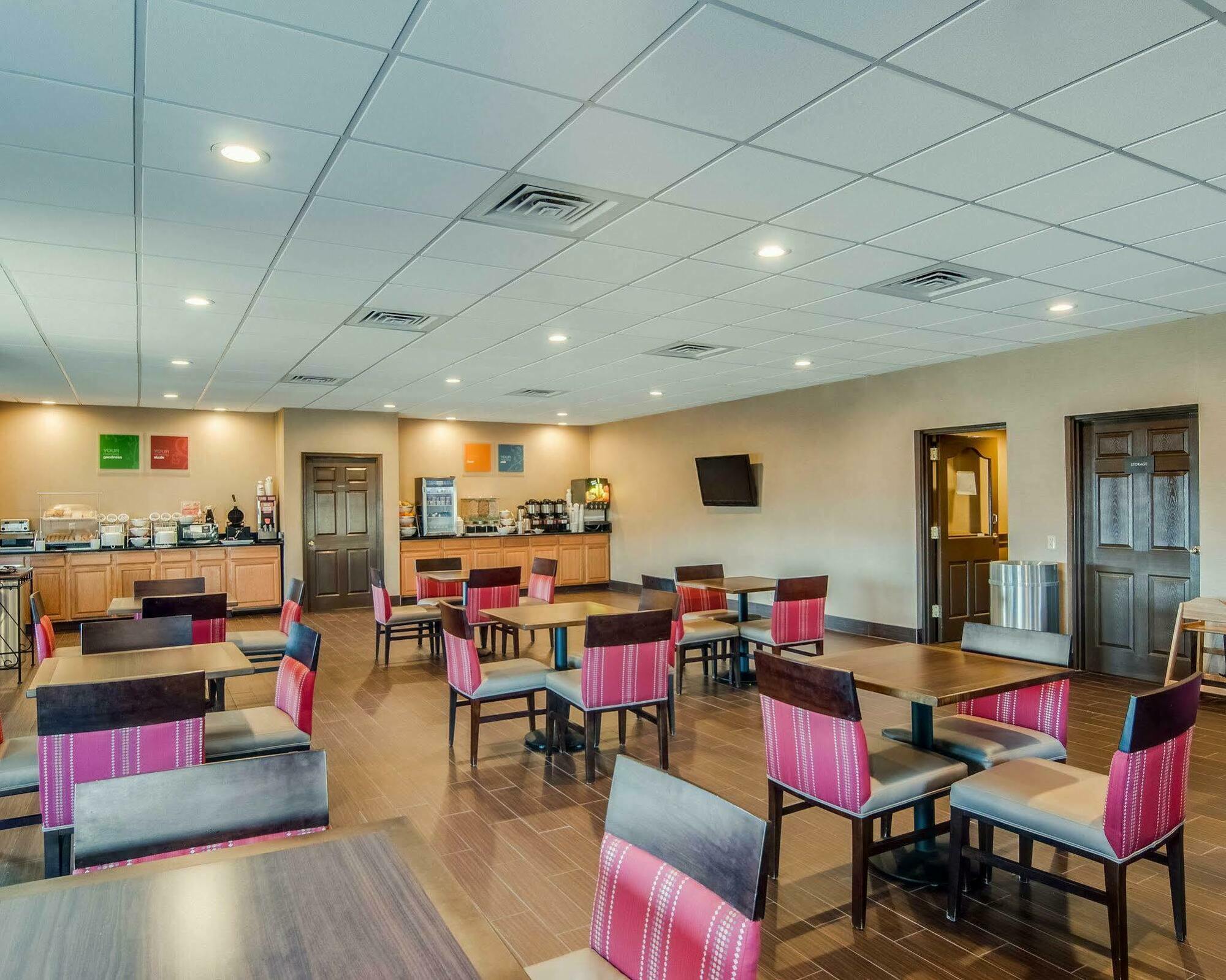Comfort Inn&Suites Raphine - Lexington near I-81&I-64 Extérieur photo